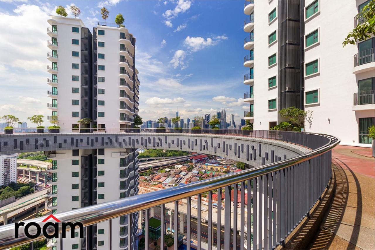 Datum Jelatek Sky Kuala Lumpur, Roam *