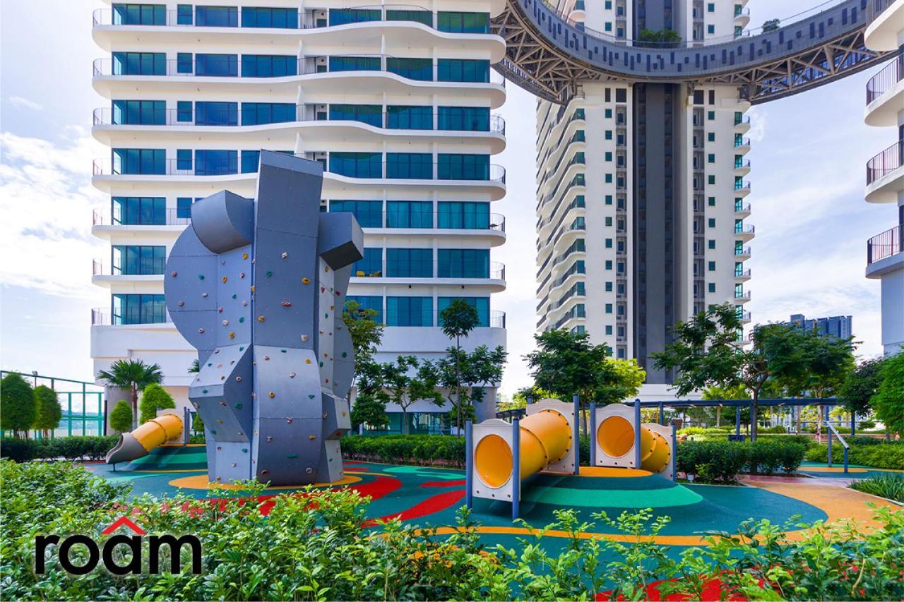 Datum Jelatek Sky Kuala Lumpur, Roam Apartment